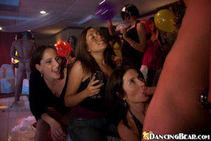  cfnm movies from sex parties  